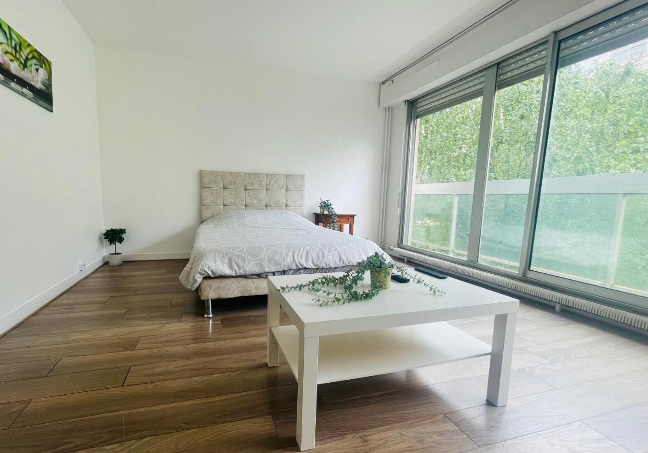 Cambronne 2 Tour Eiffel Paris Apartment Bagian luar foto